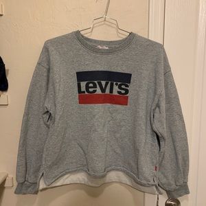 Levi’s sweatshirt